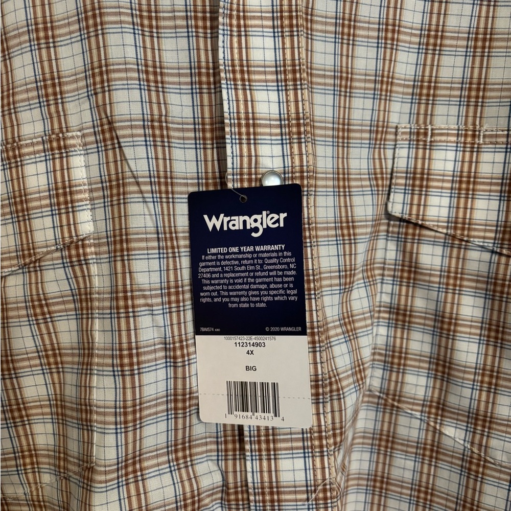 Wrangler button down - Picture 2 of 2
